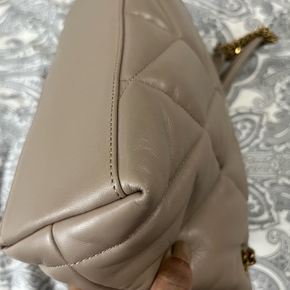 Yves Saint Laurent Beige Quilted Leather Shoulder Bag - Picture 3 of 6